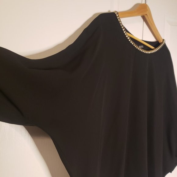 Black Blouse with golden details - Picture 4 of 4